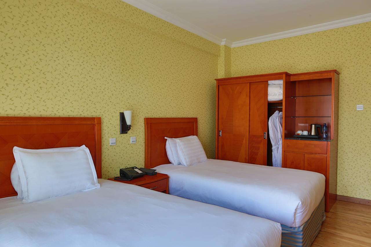 Abyssinia Renaissance Hotel Addis Ababa Exteriör bild